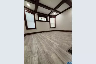 811 13th Street, Newark, NJ 07108 - Photo 2