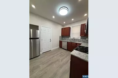 811 13th Street, Newark, NJ 07108 - Photo 2