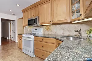 408 Bergen Blvd, Oradell, NJ 07649 - Photo 12