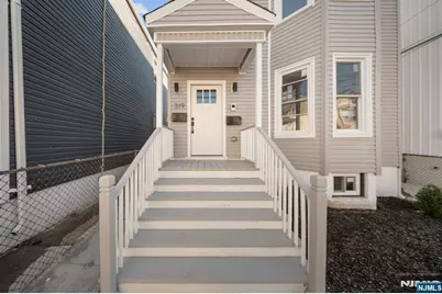 319 William Street 2 #2, Harrison, NJ 07029 - Photo 2