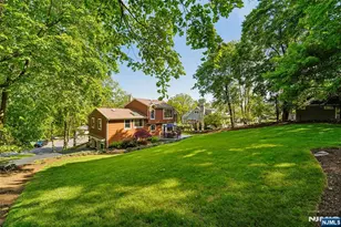 95 Knollton Rd, Allendale, NJ 07401 - Photo 36