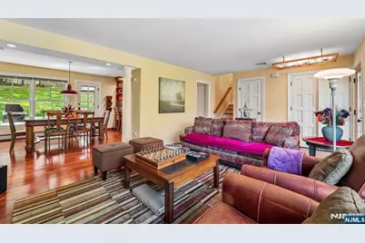 95 Knollton Road, Allendale, NJ 07401 - Photo 8