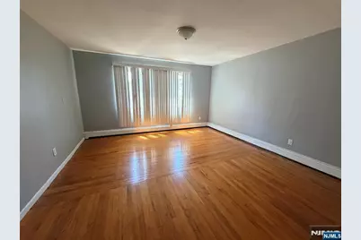 257 Desoto Place 1 #1, Cliffside Park, NJ 07010 - Photo 6
