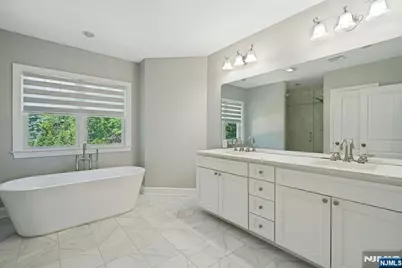 109 Blauvelt Avenue, Ho Ho Kus, NJ 07423 - Photo 20