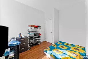 37 Emmet, Newark, NJ 07114 - Photo 4