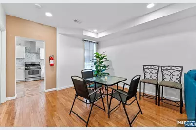 37 Emmet, Newark, NJ 07114 - Photo 10