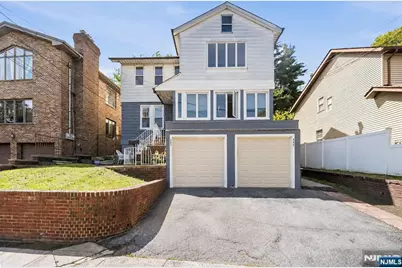 773 Kingsland Avenue, Ridgefield, NJ 07657 - Photo 1