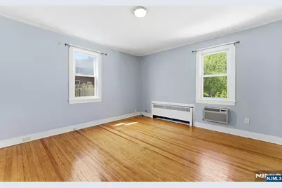773 Kingsland Avenue, Ridgefield, NJ 07657 - Photo 10