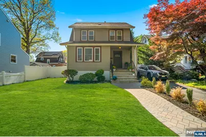 174 Morris Avenue, Englewood, NJ 07631 - Photo 2