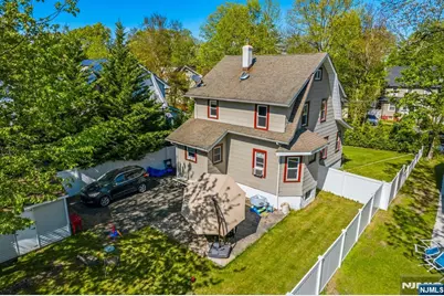 174 Morris Avenue, Englewood, NJ 07631 - Photo 26