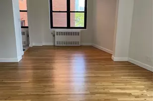 1541 Lemoine Ave 4F, Fort Lee, NJ 07024 - Photo 4