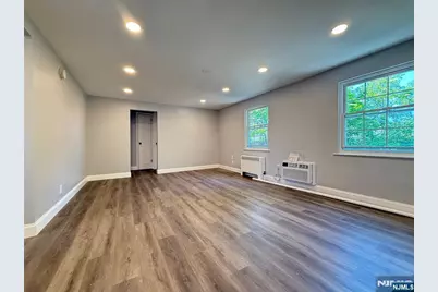 20 Clark Court, Rutherford, NJ 07070 - Photo 4