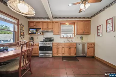 82 Kensington Avenue, Norwood, NJ 07648 - Photo 10