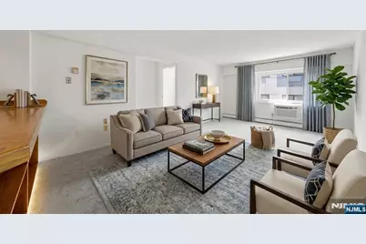 333 Grand Avenue 2N #2N, Palisades Park, NJ 07650 - Photo 8