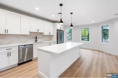 190 Orient Way 2 #2, Rutherford, NJ 07070 - Photo 6