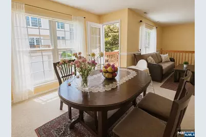 559 Ridge Lane, Fort Lee, NJ 07024 - Photo 4