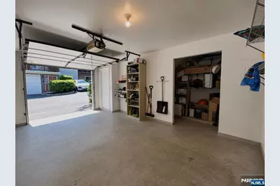 559 Ridge Lane, Fort Lee, NJ 07024 - Photo 14