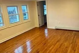 67 Chamberlain Ave 2, Elmwood Park, NJ 07407 - Photo 2