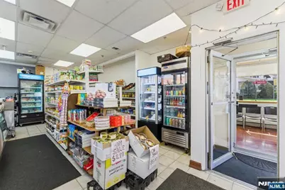329 Broad, Bloomfield, NJ 07039 - Photo 6