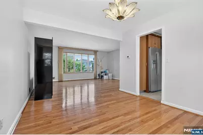 7-45 Richard Street, Fair Lawn, NJ 07410 - Photo 8