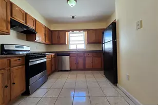 22 Wakeman Ave 2nd Fl, Newark, NJ 07104 - Photo 10