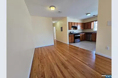 22 Wakeman Avenue 2nd Fl. #2nd fl., Newark, NJ 07104 - Photo 6