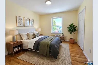 22 Wakeman Avenue 2nd Fl. #2nd fl., Newark, NJ 07104 - Photo 16