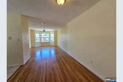22 Wakeman Avenue 2nd Fl. #2nd fl., Newark, NJ 07104 - Photo 6