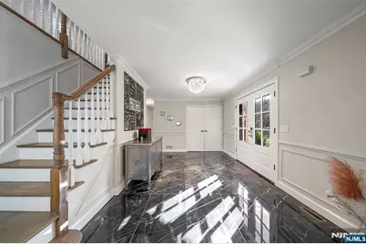 639 Pawnee Lane, Franklin Lakes, NJ 07417 - Photo 18