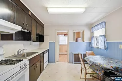 116 Hamilton Avenue, Fairview, NJ 07022 - Photo 16