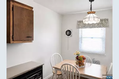 55 Schuyler Avenue 8 #8, North Arlington, NJ 07031 - Photo 4