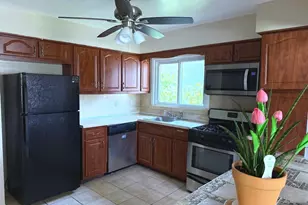 17 Daka Ct 2, Bloomfield, NJ 07003 - Photo 8