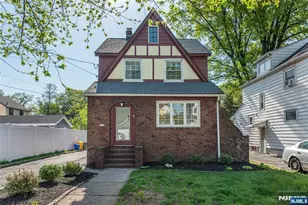 1019 Haddon Pl, Teaneck Township, NJ 07666 - Photo 1