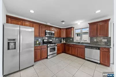 433 1st Street B #B, Palisades Park, NJ 07650 - Photo 12
