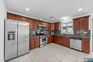 433 1st Street B, Palisades Park, NJ 07650 - Photo 12