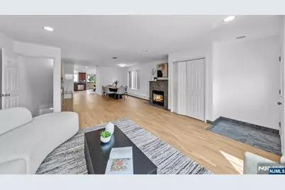 433 1st Street B #B, Palisades Park, NJ 07650 - Photo 6