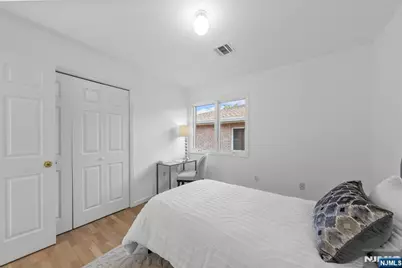 433 1st Street B #B, Palisades Park, NJ 07650 - Photo 22
