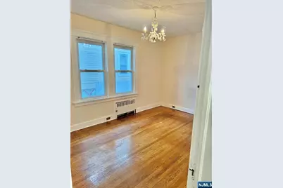 383-385 Dakota Street, Paterson, NJ 07503 - Photo 6
