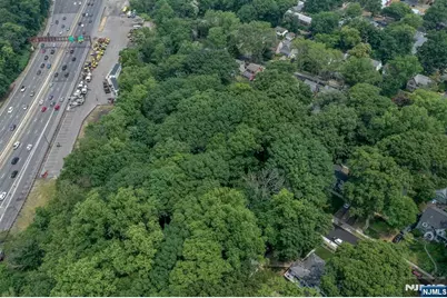 39 Forest Drive, Bloomfield, NJ 07003 - Photo 2