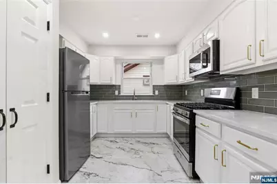 148 Munn Avenue, East Orange, NJ 07017 - Photo 30