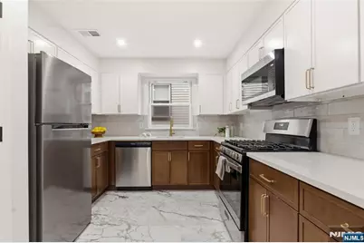 148 Munn Avenue, East Orange, NJ 07017 - Photo 4