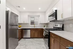 148 Munn Ave, East Orange, NJ 07017 - Photo 4