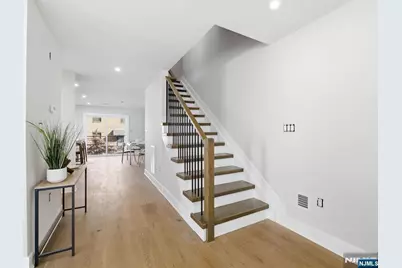 138-140A Weigands Lane, Secaucus, NJ 07094 - Photo 10