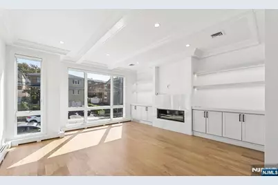 309 7th 1 #1, Palisades Park, NJ 07650 - Photo 2