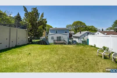 61 Yale Street, Nutley, NJ 07110 - Photo 34