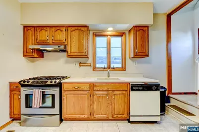 61 Yale Street, Nutley, NJ 07110 - Photo 20