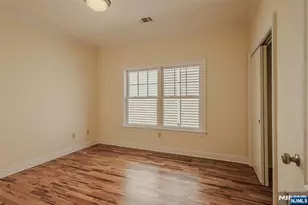 29-31 Freeman Street D-2, Newark, NJ 07105 - Photo 10