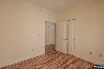 29-31 Freeman Street D-2 #D-2, Newark, NJ 07105 - Photo 12