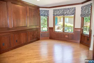 23 Lakeview Dr, Old Tappan, NJ 07675 - Photo 18