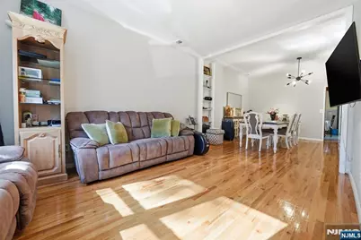 22 Lentz, Newark, NJ 07105 - Photo 2